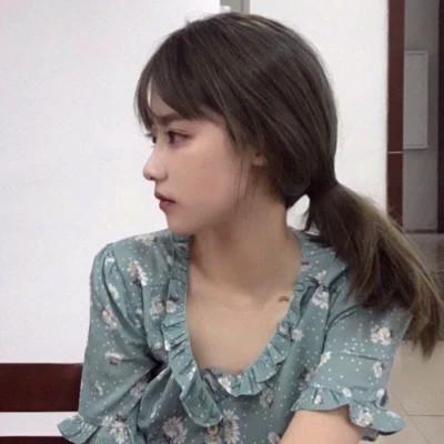 素颜清纯女生头像真人