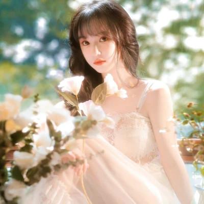 头像女闺蜜二人一人一张，限量版美女闺蜜