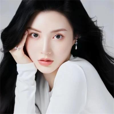 女生头像高级感冷艳高清图片