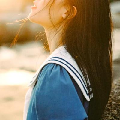 唯美森系复古文艺女生头像