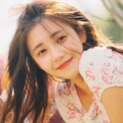 唯美森系复古文艺女生头像