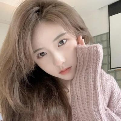 女性知性吸引人的图片头像