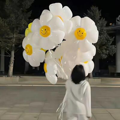 唯美高级优雅头像女生背影图片 好美的意境