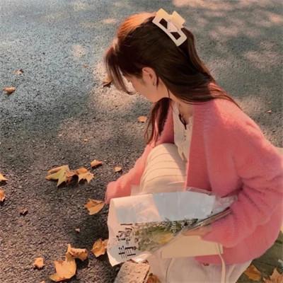 唯美高级优雅头像女生背影图片 好美的意境