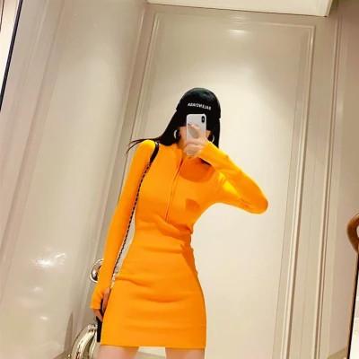 社会女头像全身高清图片