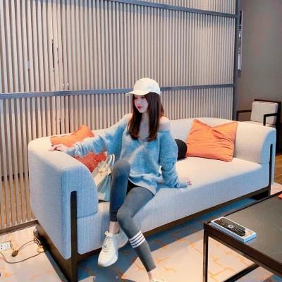 社会女头像全身高清图片