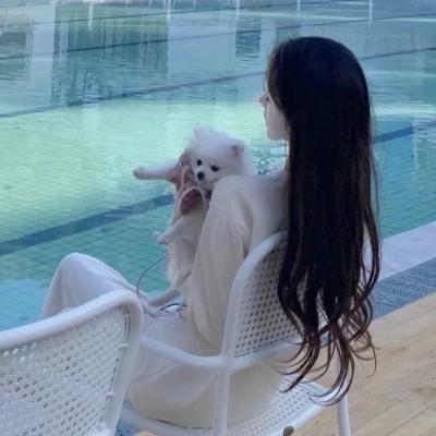 少女背影图片唯美微信头像