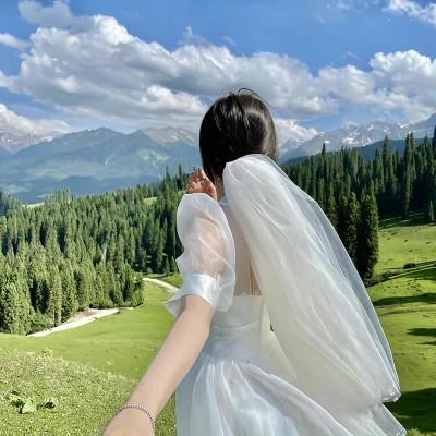 少女背影图片唯美微信头像