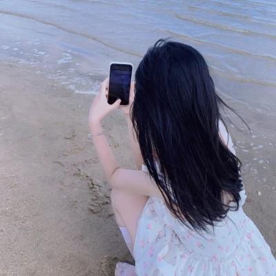 少女背影图片唯美微信头像