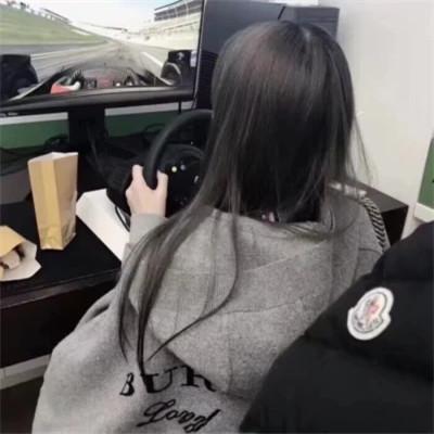 少女背影图片唯美微信头像