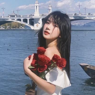 仙气飘飘单人闺蜜头像