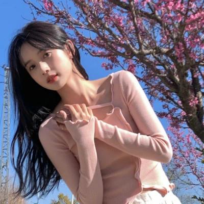 仙气飘飘单人闺蜜头像