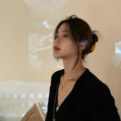 仙气飘飘单人闺蜜头像