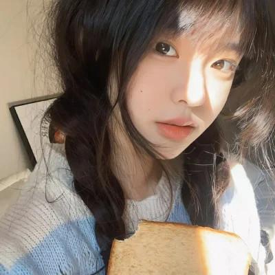 ins风真人高清女生头像