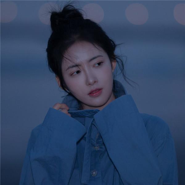 头像女生淡蓝色系小清新图片