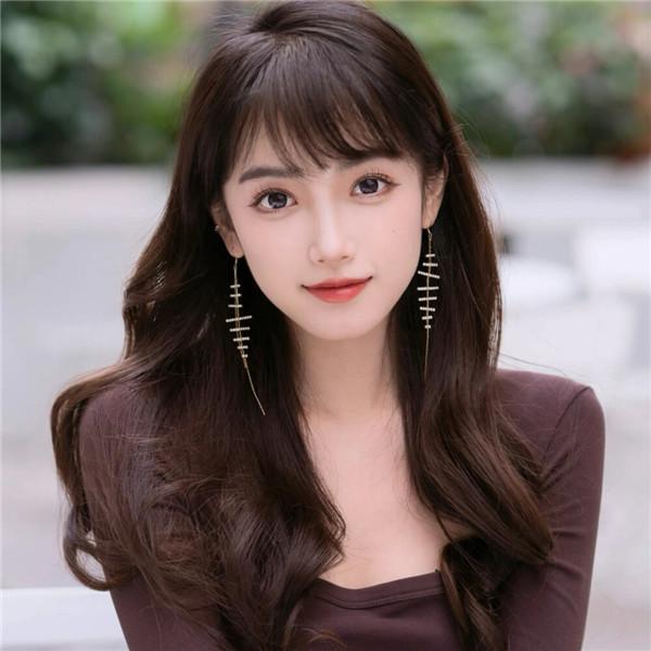 五官精致成熟型气质美女头像图片