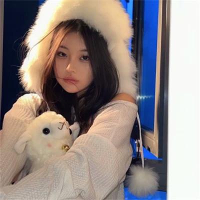 修图达人必备！精心制作的微信女生头像等你来领取！