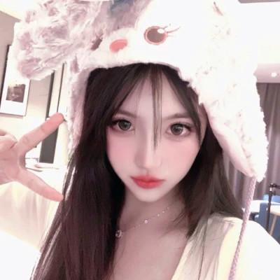 修图达人必备！精心制作的微信女生头像等你来领取！