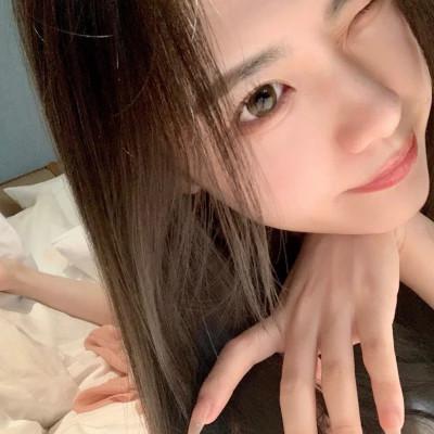 头像ins高级质感简约女