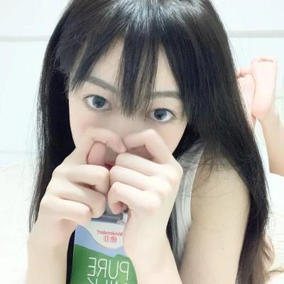 头像ins高级质感简约女