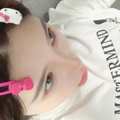 头像ins高级质感简约女