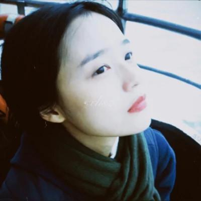 低像素胶片女头小众复古