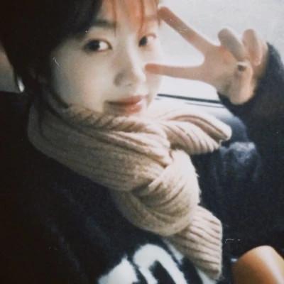 低像素胶片女头小众复古