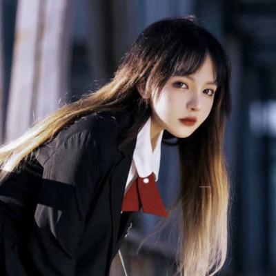 女性知性的图片头像 温婉知性气质佳