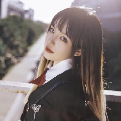 女性知性的图片头像 温婉知性气质佳