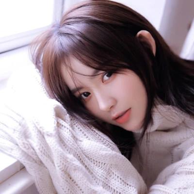女性知性的图片头像 温婉知性气质佳