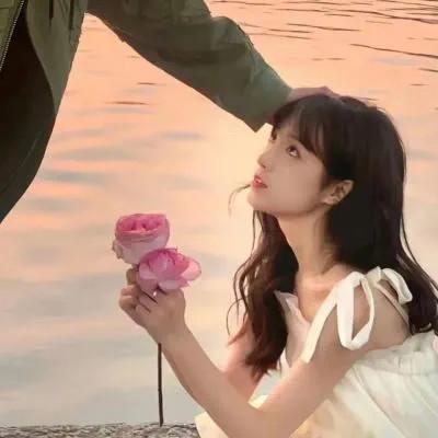 情头微信情侣专用一对合集，美成电影一样的爱情