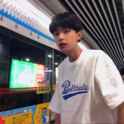 cp情侣头像好看漂亮一男一女图片