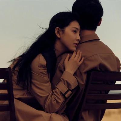 氛围感拉满的情侣头像