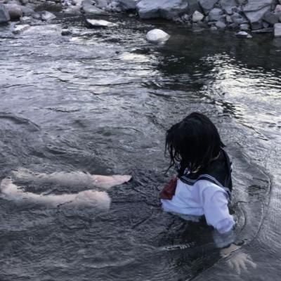 海边氛围感女生头像真人风景高清图片