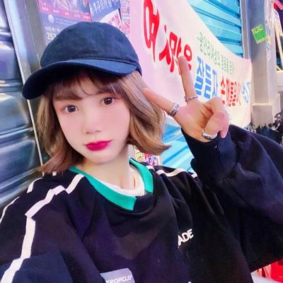 一男一女专用情侣头像可下载高清