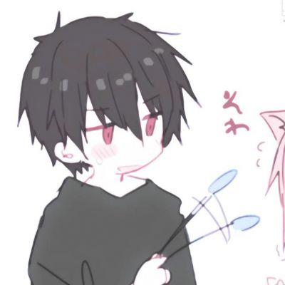 情侣头像漫画一人一半,高清动漫情侣头像一人一半分开图片