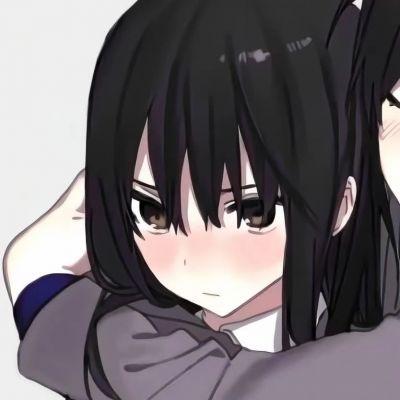 情侣头像漫画一人一半,高清动漫情侣头像一人一半分开图片