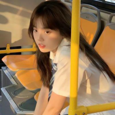 潮流小众头像高级女生图片