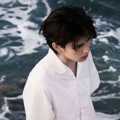高级感不俗气的情侣头像真人清新图片