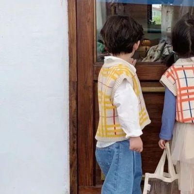 小孩子情侣头像一左一右萌系可爱图片