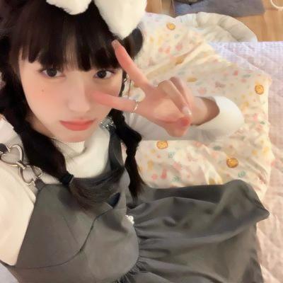 阳光真人头像高质量女生真人图片