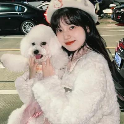 抢眼的女生微信真人头像图片大全