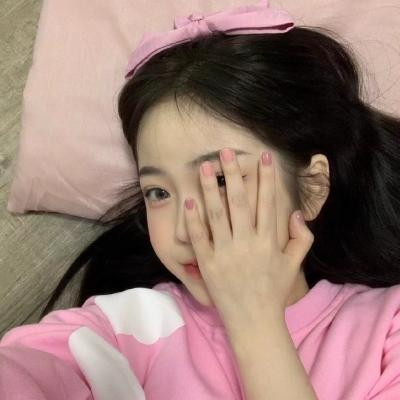 超级干净小众的ins女生头像图片
