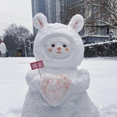 冬天可爱雪人头像图片