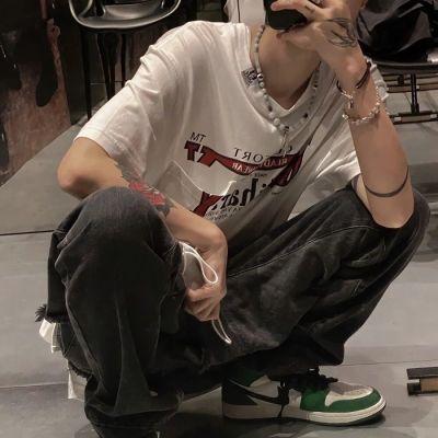 ins男生头像原宿风格图片