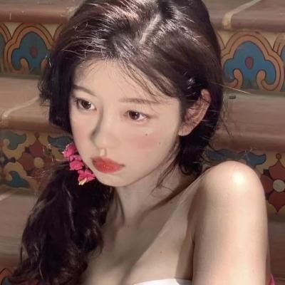 超级干净小众的ins女生头像图片
