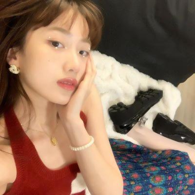心动女生头像干净可爱真人高清图片