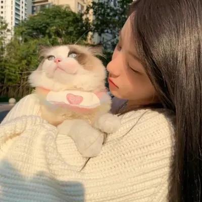 抢眼的女生微信真人头像图片大全