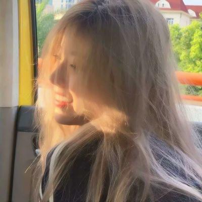 高级感拉满的头像女 高清让男生一眼就心动的头像图片