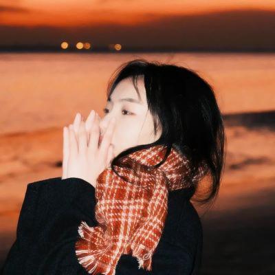 女头像氛围感小众,高清超有氛围感的女头图片